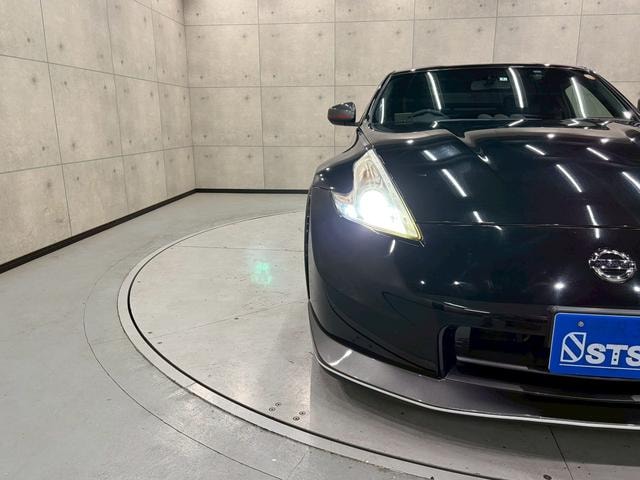 Nissan FAIRLADY Z 2013 — фото автомобиля 1