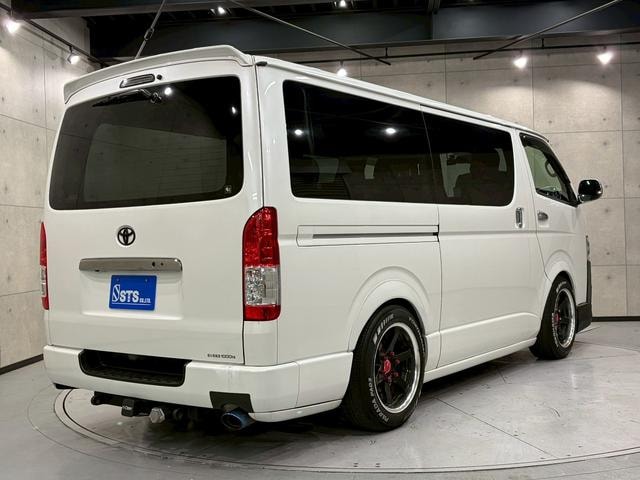 Миниатюра 17