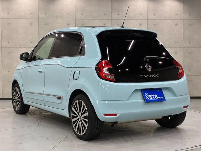 Миниатюра 18