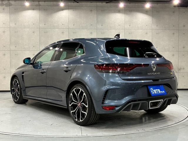 Миниатюра 19