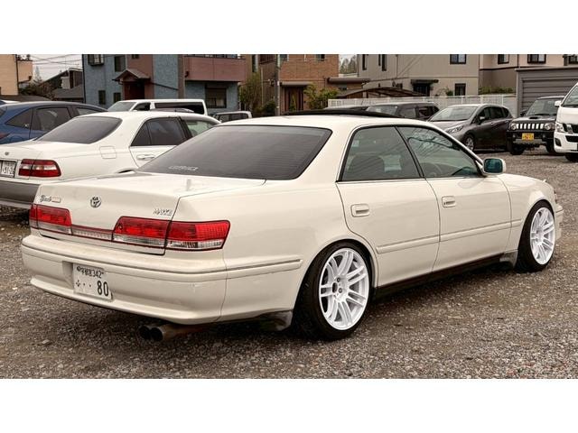 Миниатюра 10