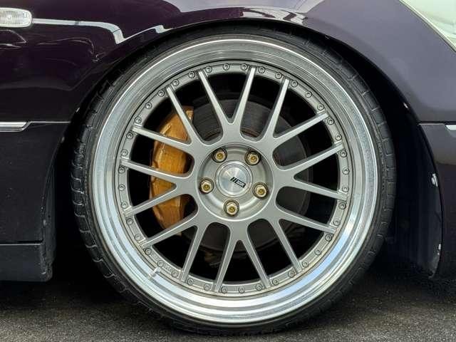 Миниатюра 28