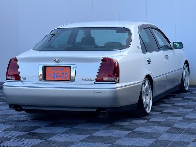 Миниатюра 10