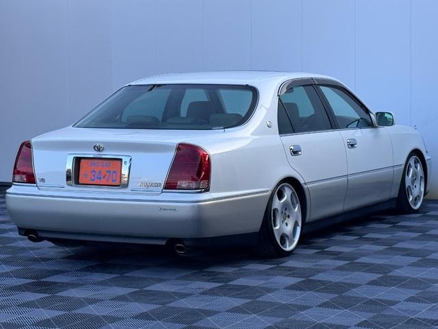 Миниатюра 11