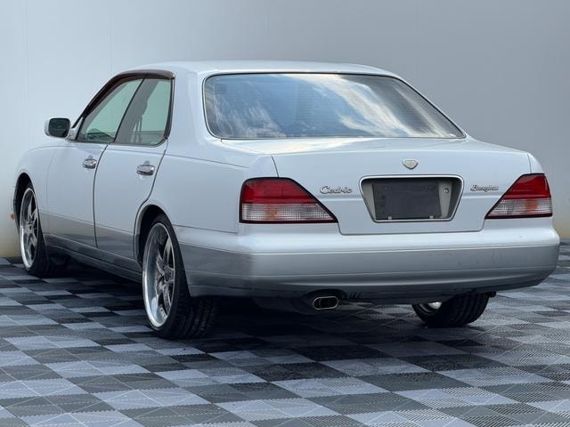 Миниатюра 8