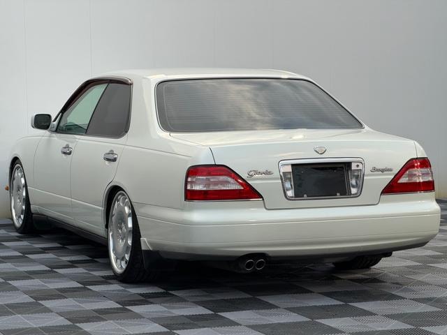 Миниатюра 10