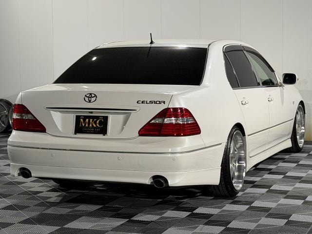Миниатюра 16
