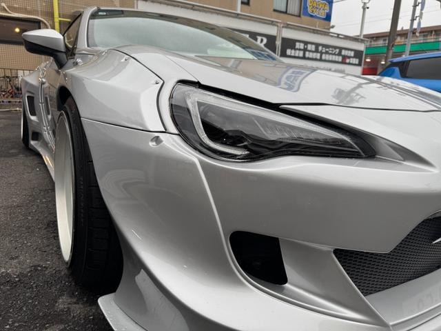 Миниатюра 18