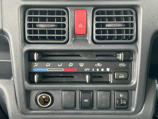 Миниатюра 37