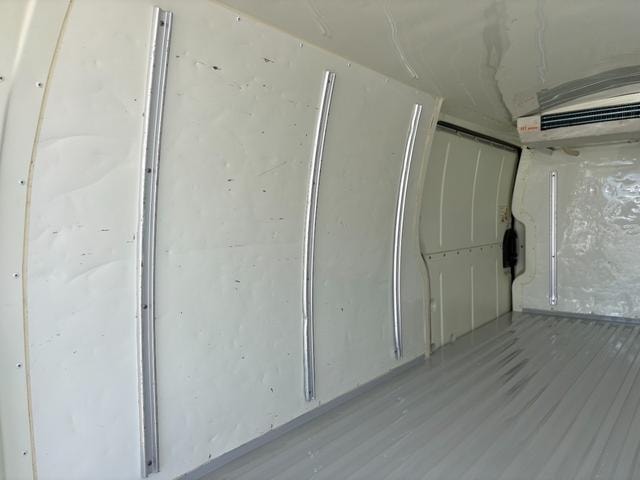 Миниатюра 20