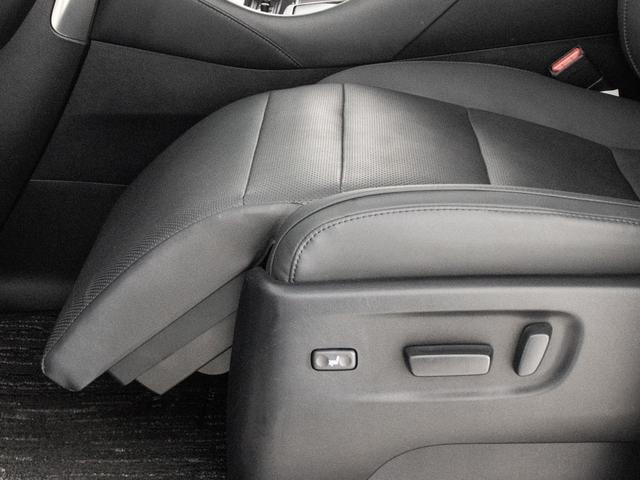 Toyota VELLFIRE 2020 — фото автомобиля 1