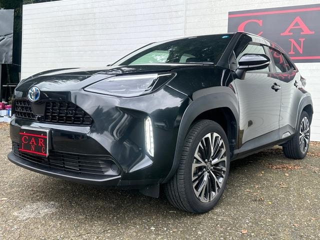 Toyota YARIS CROSS 2023 — фото автомобиля 1