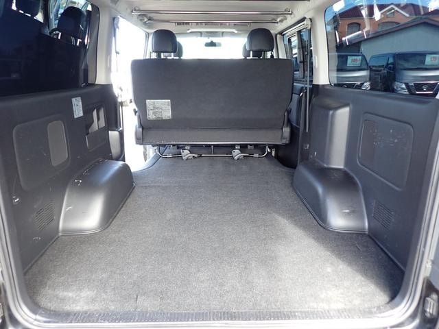 Toyota HIACE VAN 2016 — фото автомобиля 1
