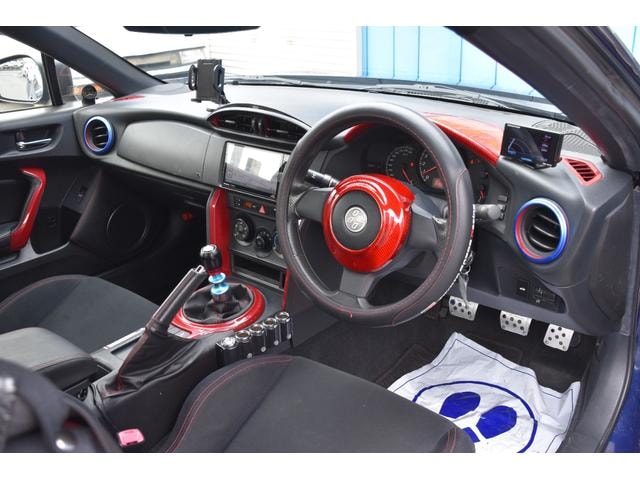 Миниатюра 10