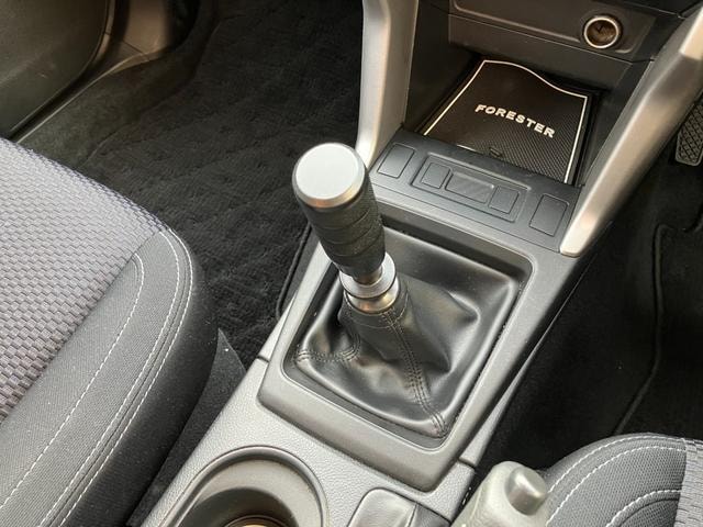 Subaru FORESTER 2013 — фото автомобиля 1