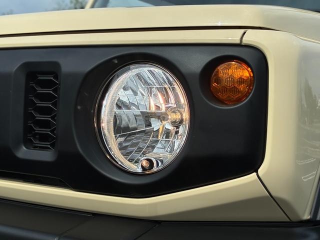 Suzuki JIMNY 2020 — фото автомобиля 1
