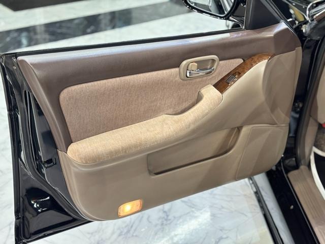 Миниатюра 37