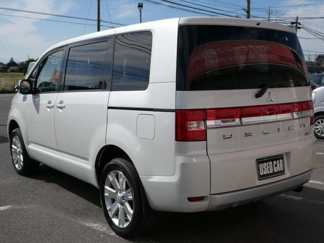 Миниатюра 17