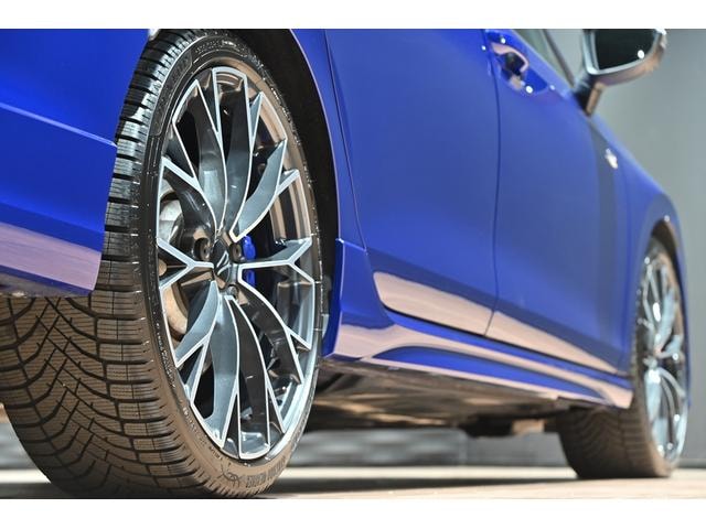 Миниатюра 19