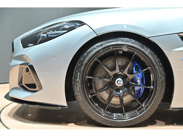 Миниатюра 28