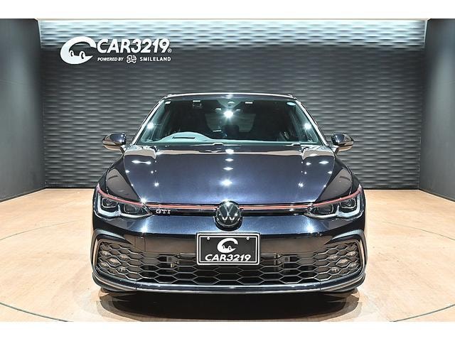 Volkswagen GOLF GTI 2023 — фото автомобиля 1