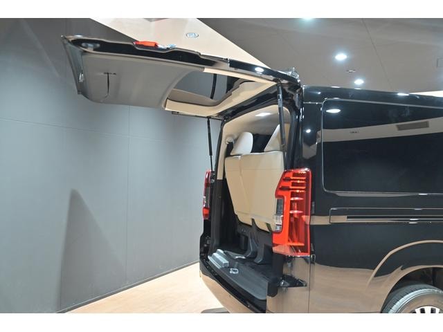 Миниатюра 37