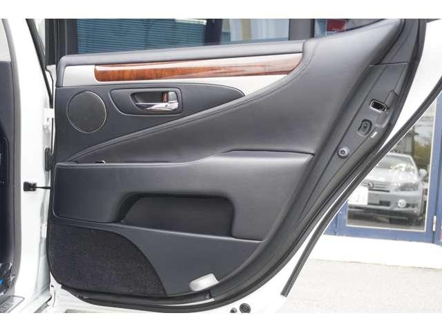 Миниатюра 37