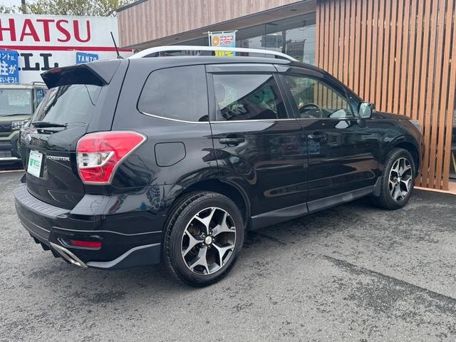 Subaru FORESTER 2014 — фото автомобиля 1