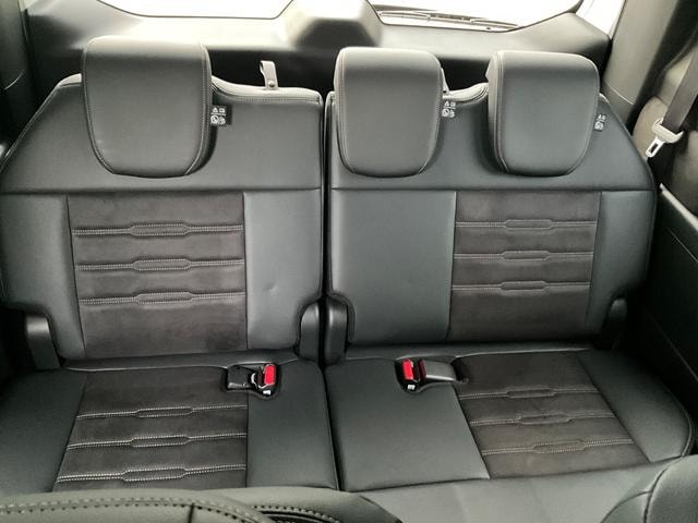 Honda STEPWAGON 2023 — фото автомобиля 1