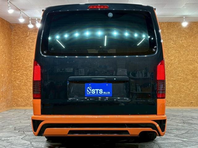 Миниатюра 17