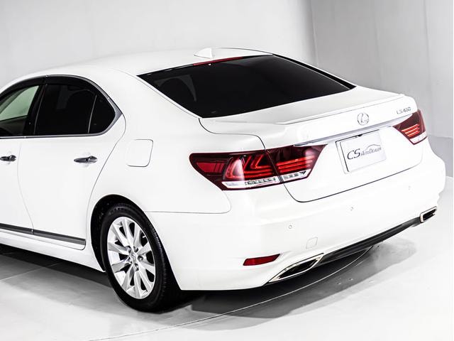 Миниатюра 17