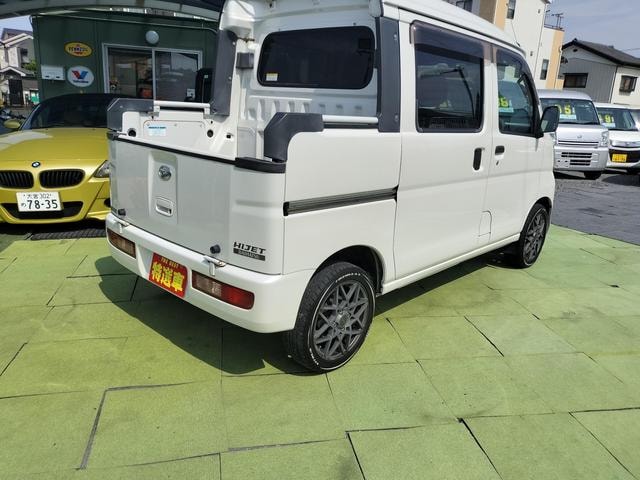 Миниатюра 12