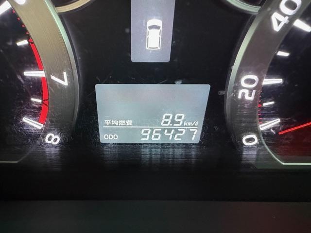 Toyota VELLFIRE 2010 — фото автомобиля 1