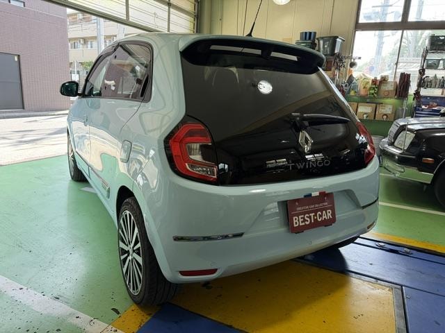 Миниатюра 11