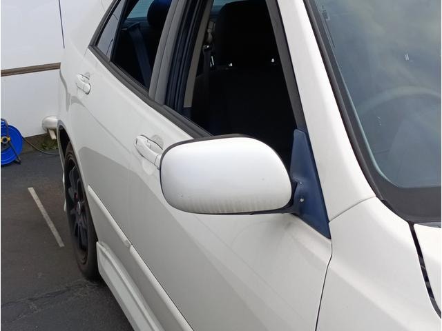 Toyota ALTEZZA 2001 — фото автомобиля 1