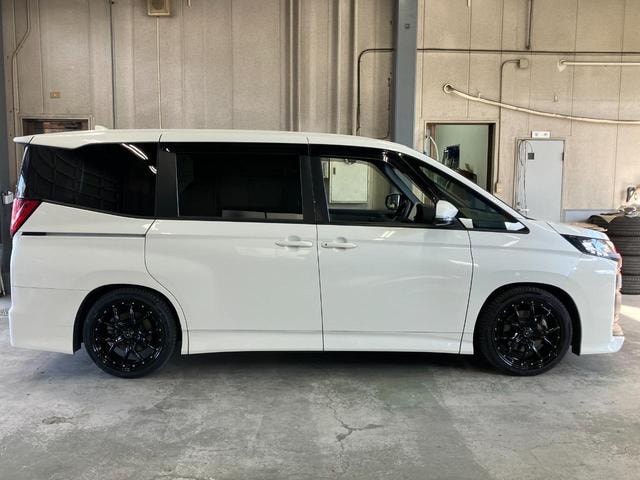 Миниатюра 11
