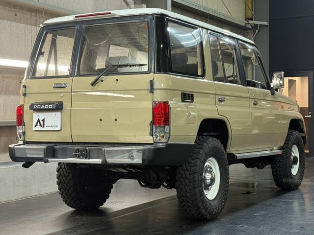 Миниатюра 11