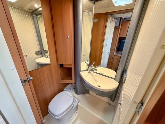 Миниатюра 28