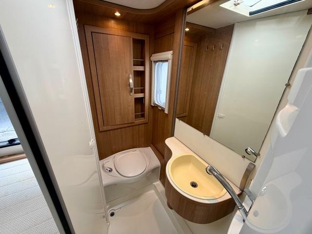 Миниатюра 32
