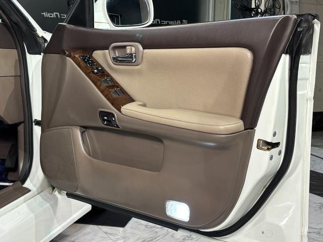 Миниатюра 37