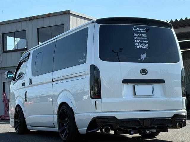 Toyota HIACE VAN 2019 — фото автомобиля 1