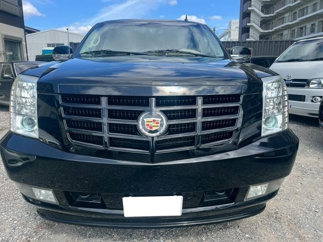 Cadillac ESCALADE 2008 — фото автомобиля 1