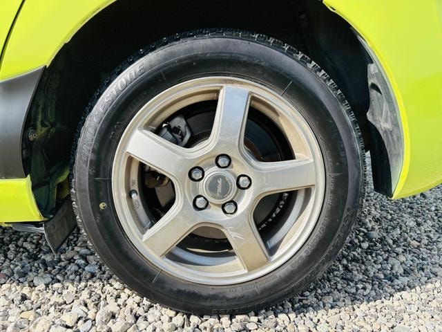 Toyota SIENTA 2015 — фото автомобиля 1