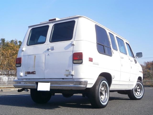 Gmc VANDURA 1993 — фото автомобиля 1