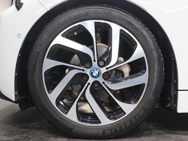 Bmw i3 2018 — фото автомобиля 1