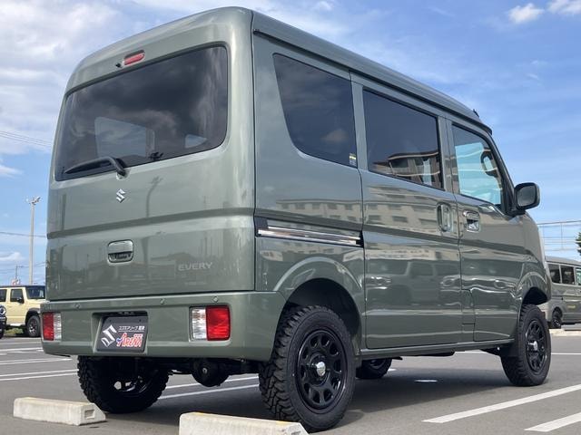 Миниатюра 18