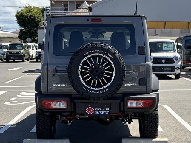 Миниатюра 18