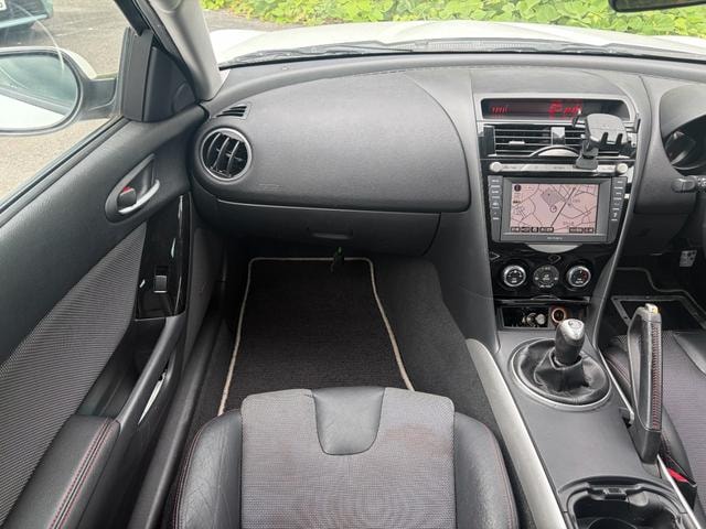 Mazda RX-8 2008 — фото автомобиля 1
