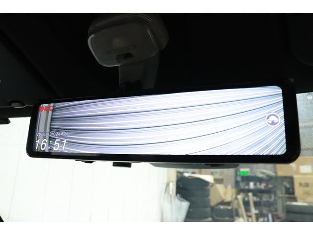 Миниатюра 17