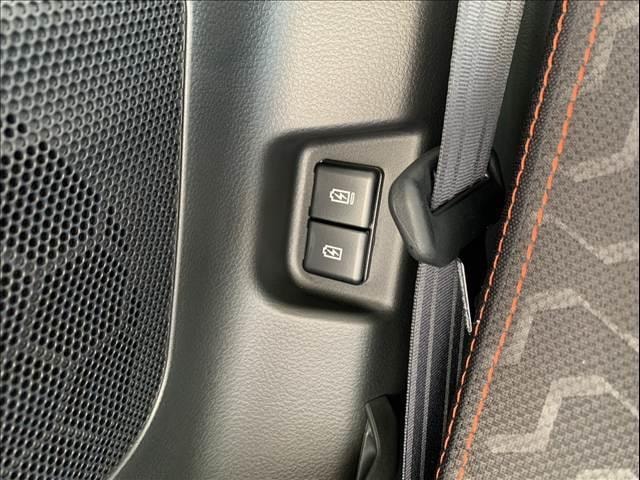 Suzuki SPACIA GEAR 2026 — фото автомобиля 1